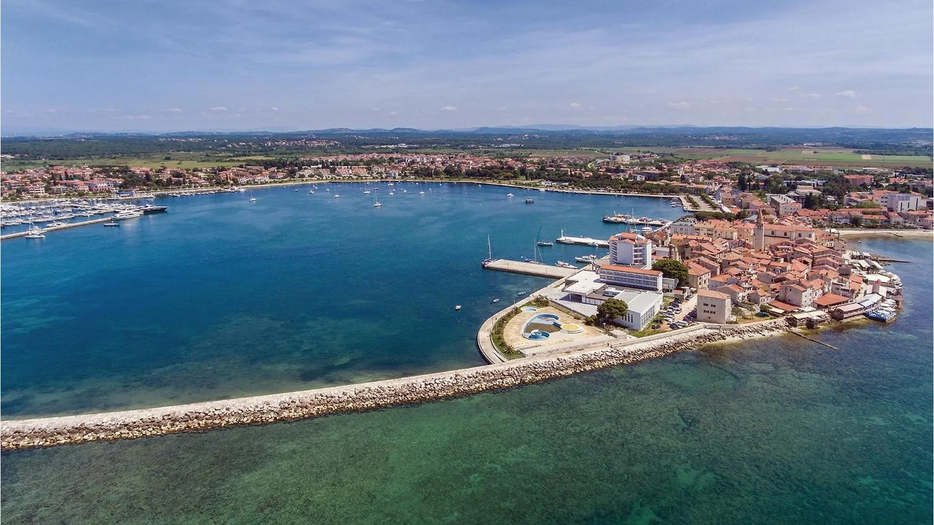 Awesome Apartment In Novigrad With Wifi Karpinjan