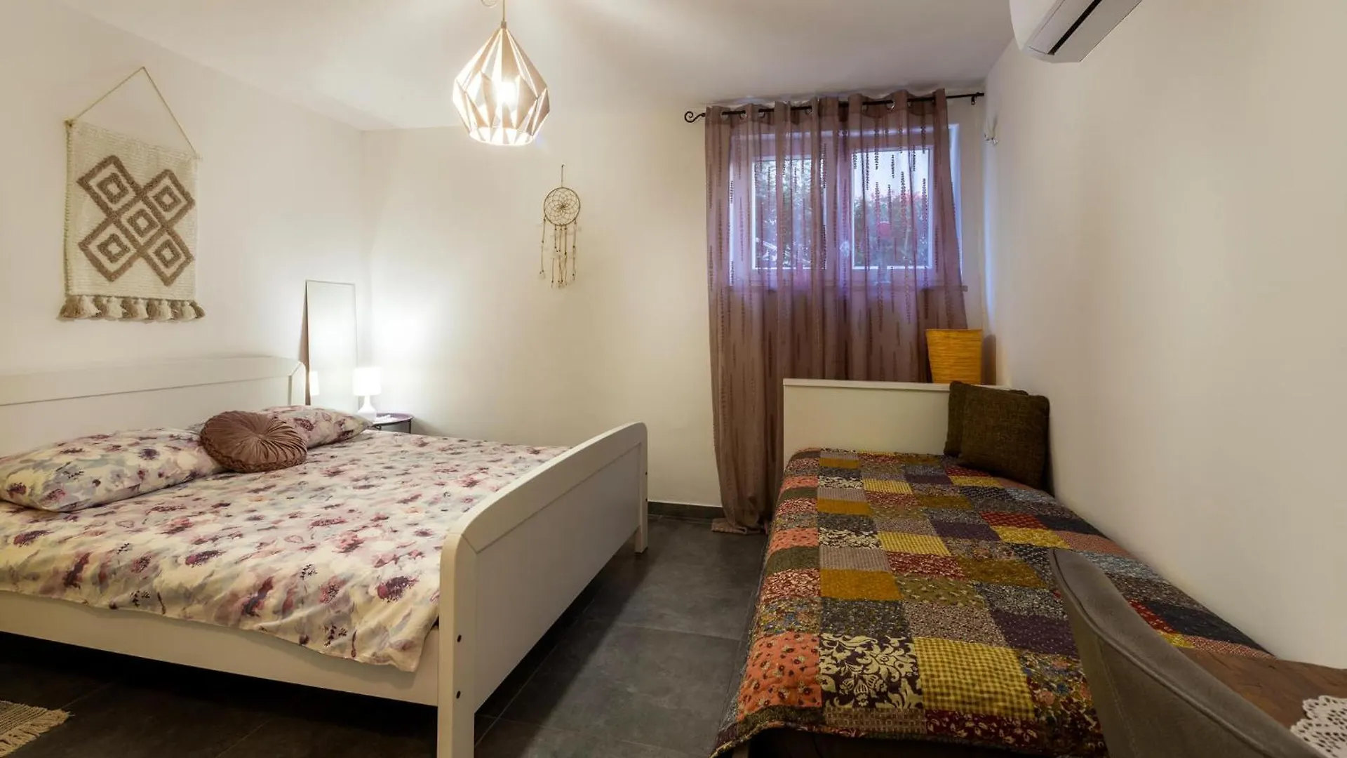 Awesome Apartment In Novigrad With Wifi Karpinjan Croatia
